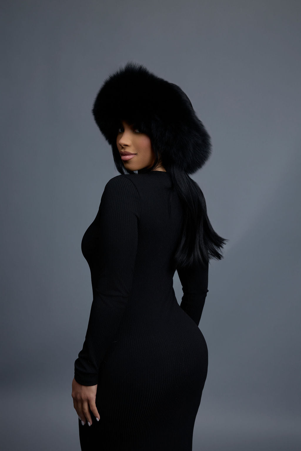 Women's Natalia Leather And Fox Russian Hat [Black/Black]