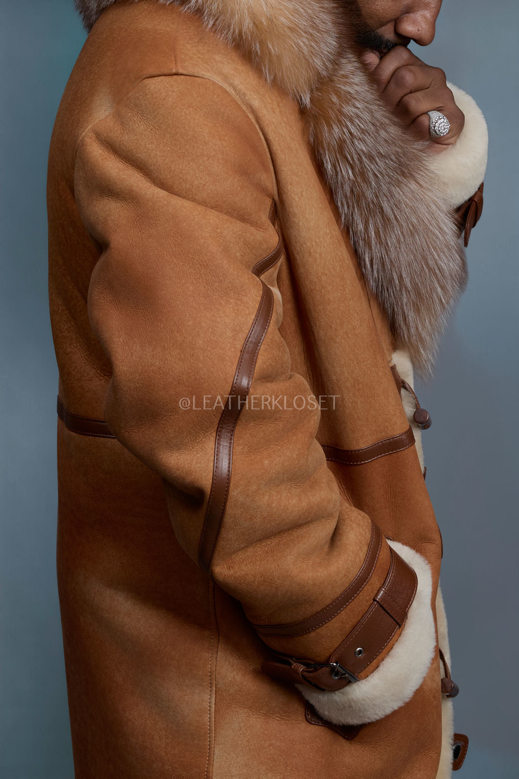 Men's Shearling Trench Coat With Fox [Distressed]