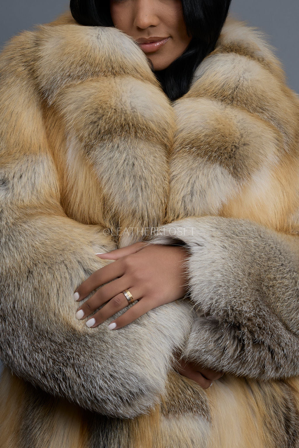 Women's Riri Long Length Fox Fur Trench Coat [Gold]