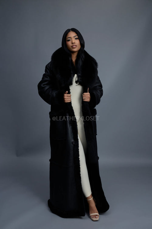Women's Maxi Shearling With Fox Collar [Black]