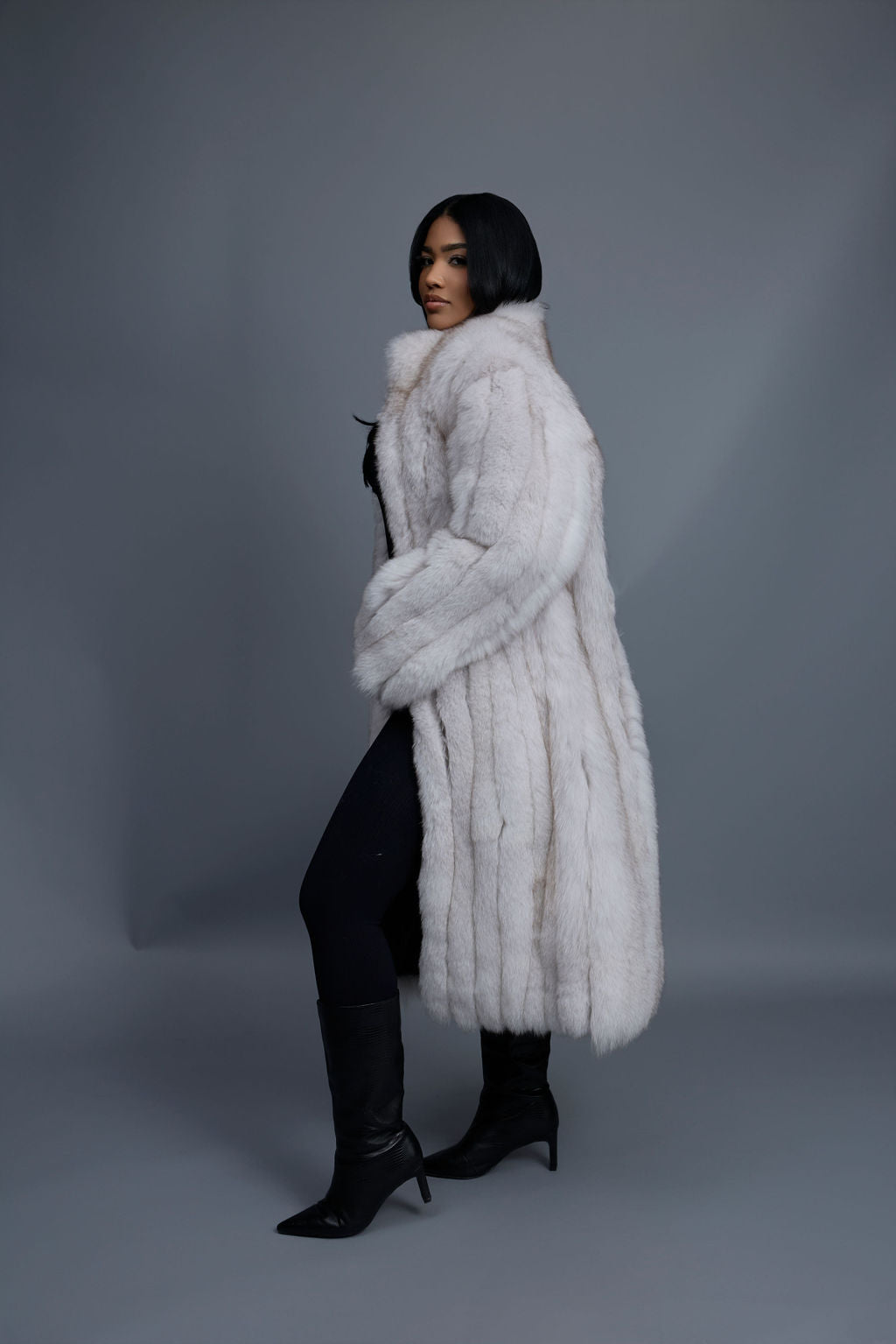 Women's Sandra Fox Coat [Natural White]