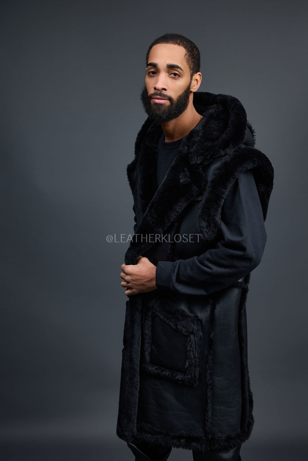 Men's Long Shearling Vest [Black]