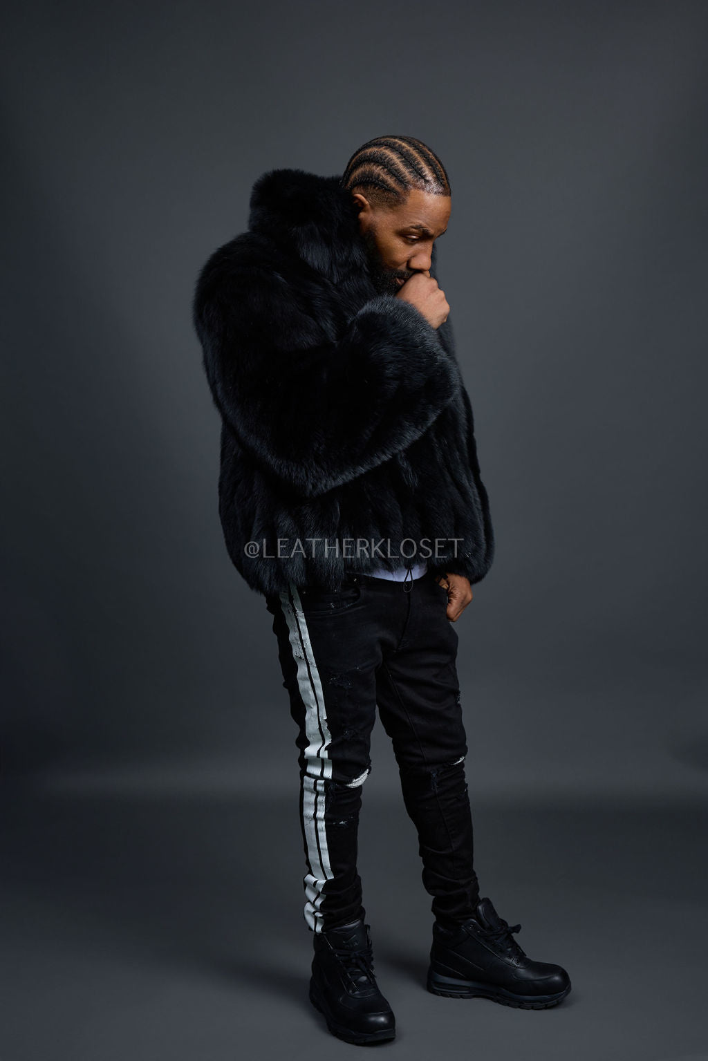 Men's Full Skin Fox Fur Bomber Jacket [Black] – LeatherKloset