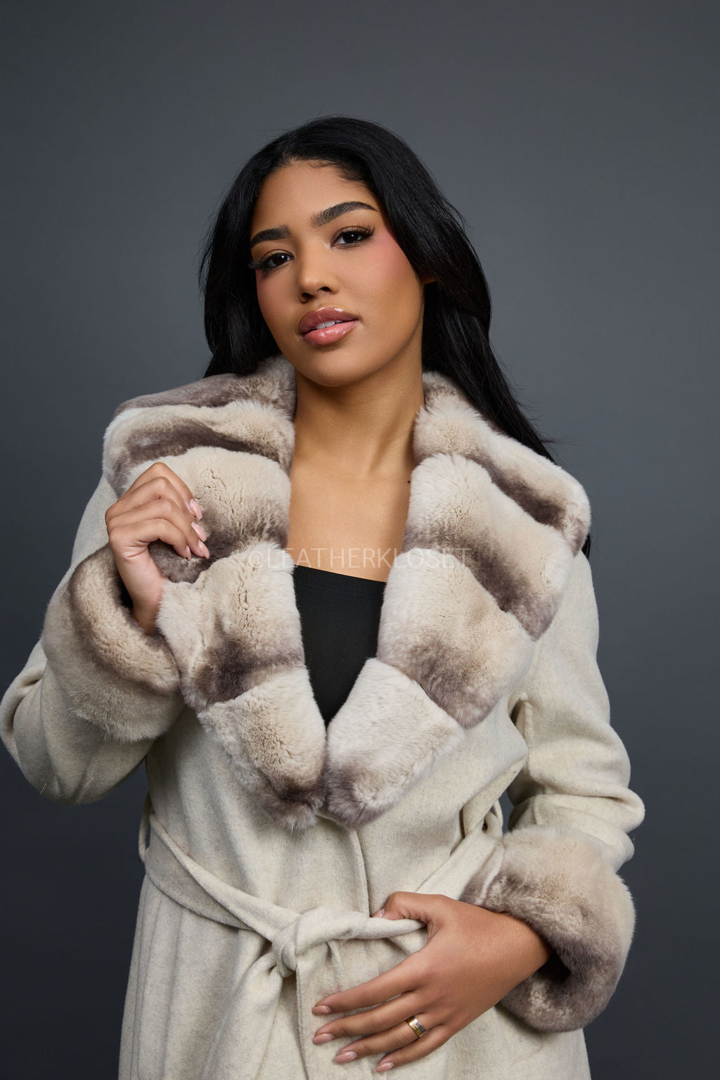 Women's Cashmere Trench Coat With Rex Trimming [Cream]