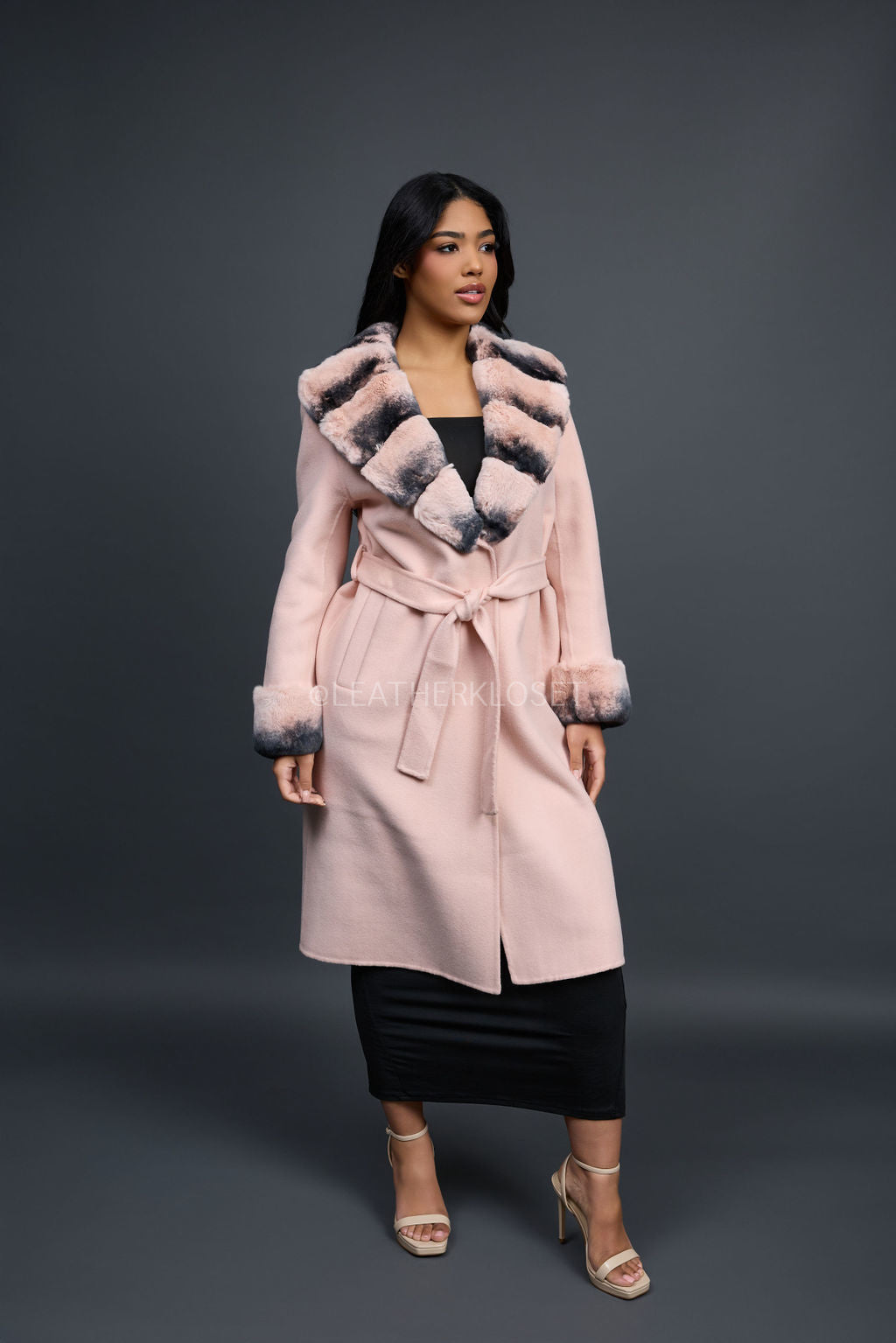 Women's Cashmere Trench Coat With Rex Trimming [Pink]