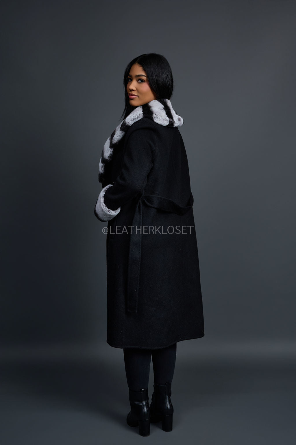 Women's Cashmere Trench Coat With Rex Trimming [Black]