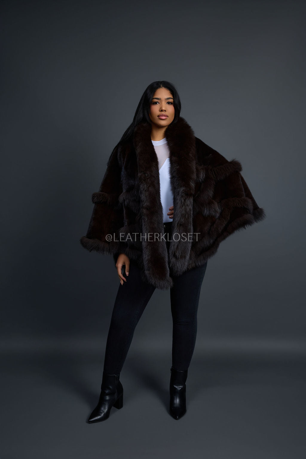 Women's Mink Poncho [Brown]
