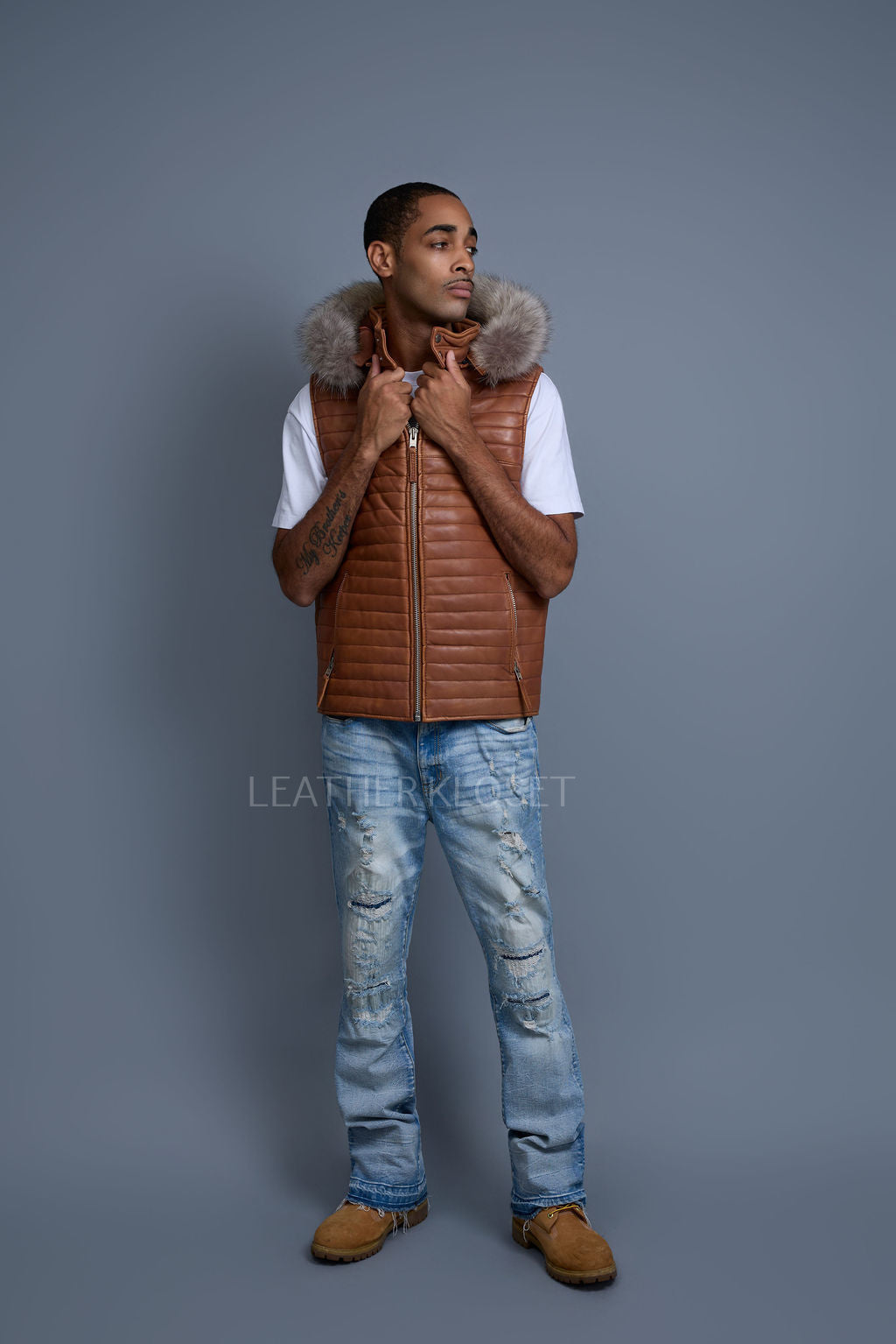 Men's Leather Rowan Vest With Raccoon Fur Hood [Caramel Crunch]