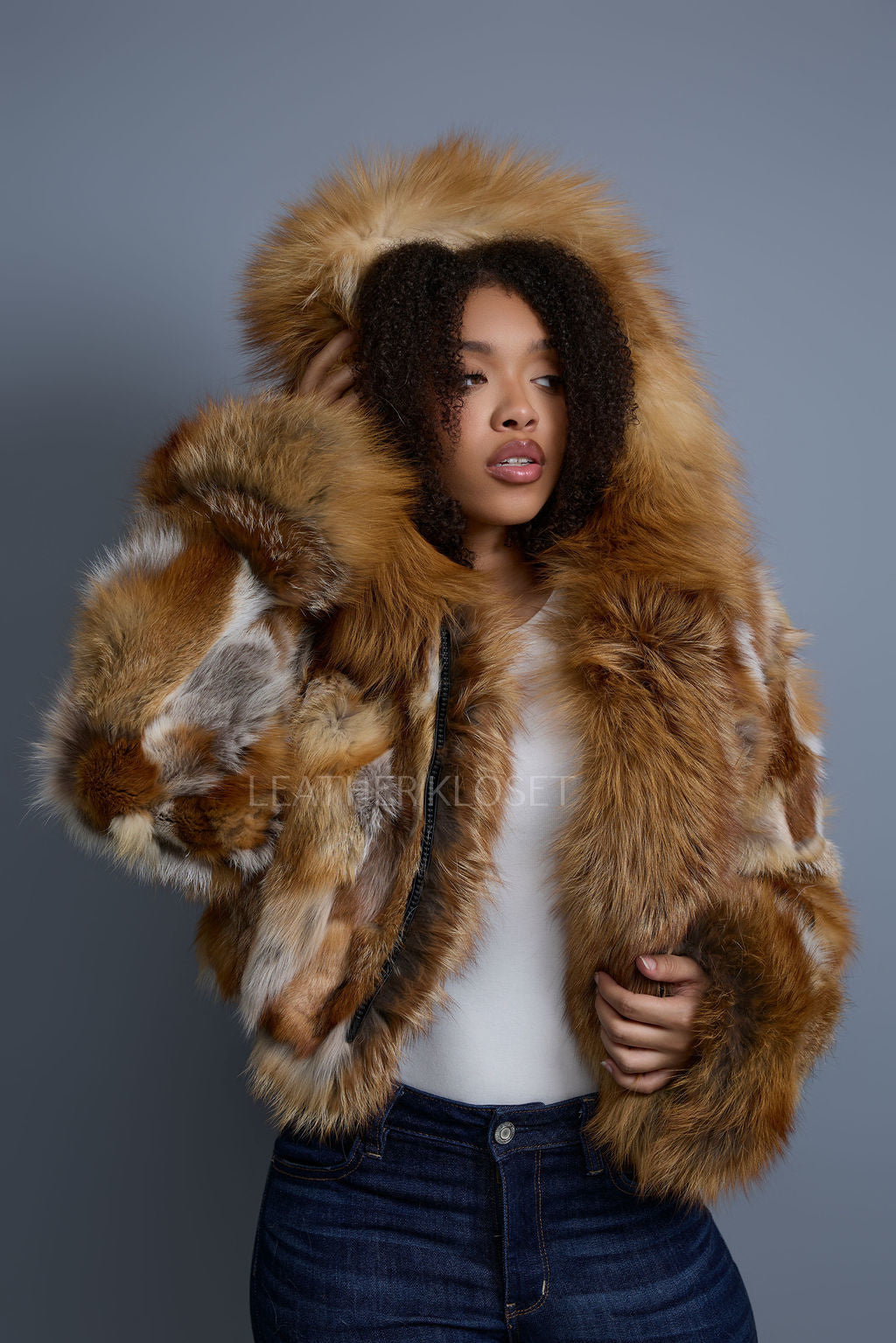Women's Crop Fox Bomber With Hood [Red Fox]