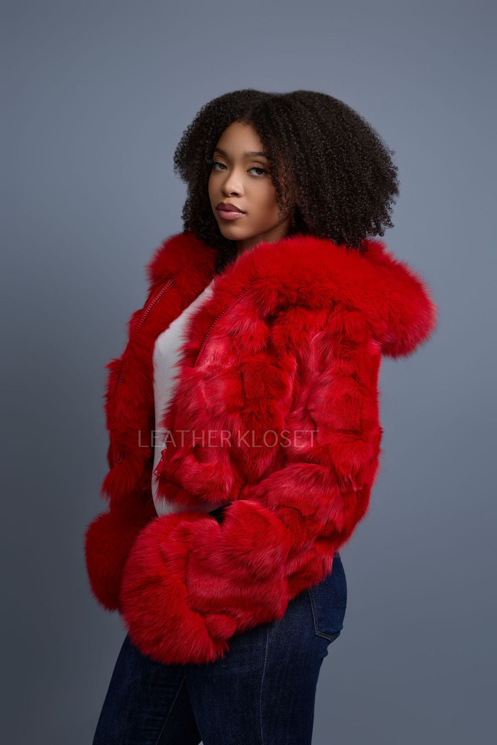 Women's Crop Fox Bomber With Hood [Red]