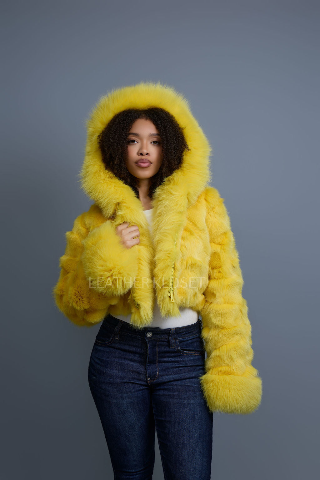 Women's Crop Fox Bomber With Hood [Yellow]