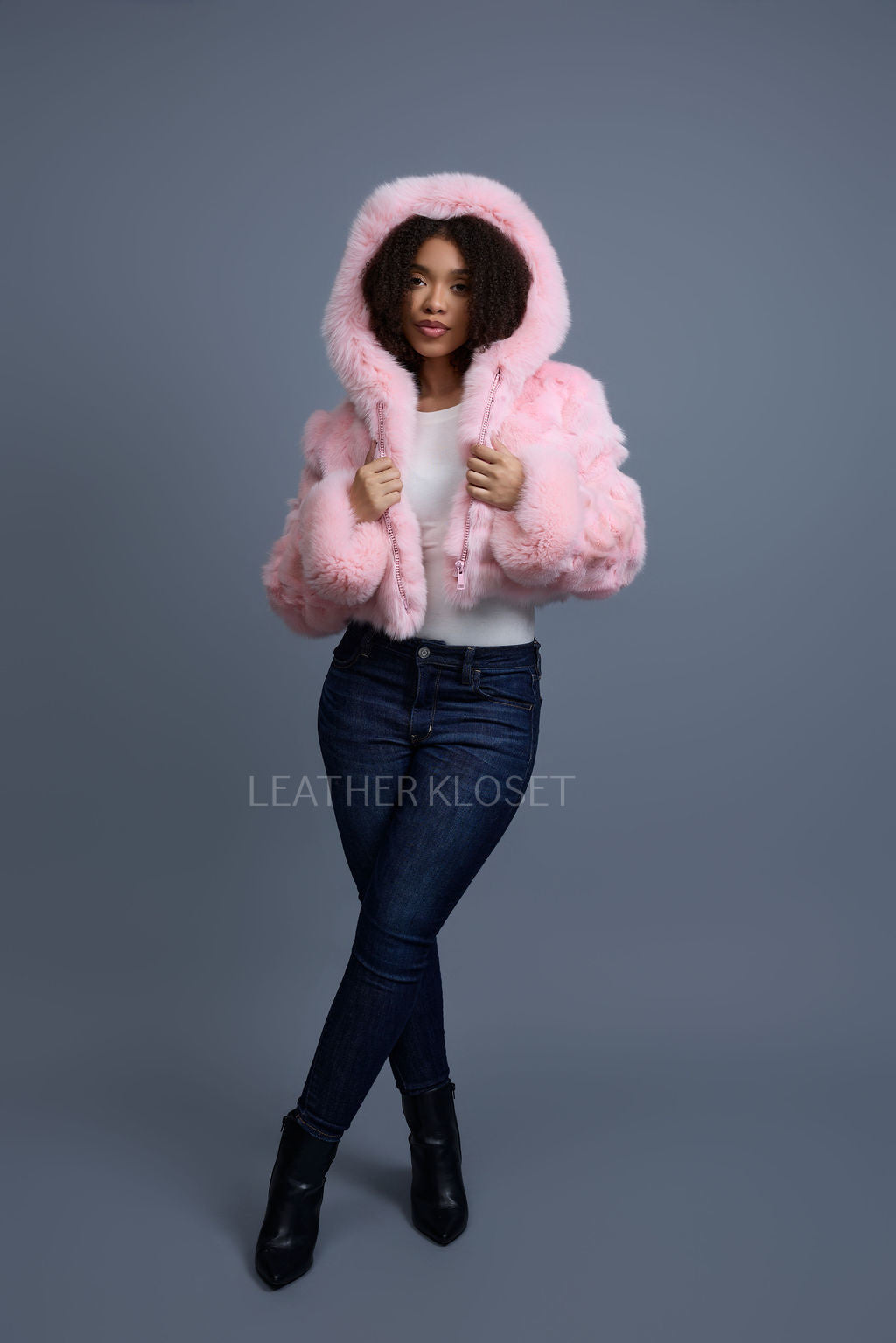 Women's Crop Fox Bomber With Hood [Baby Pink]