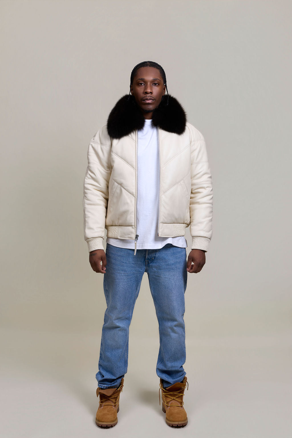 Men's V-Bomber Beige Premium Fox Collar [Beige/Black]