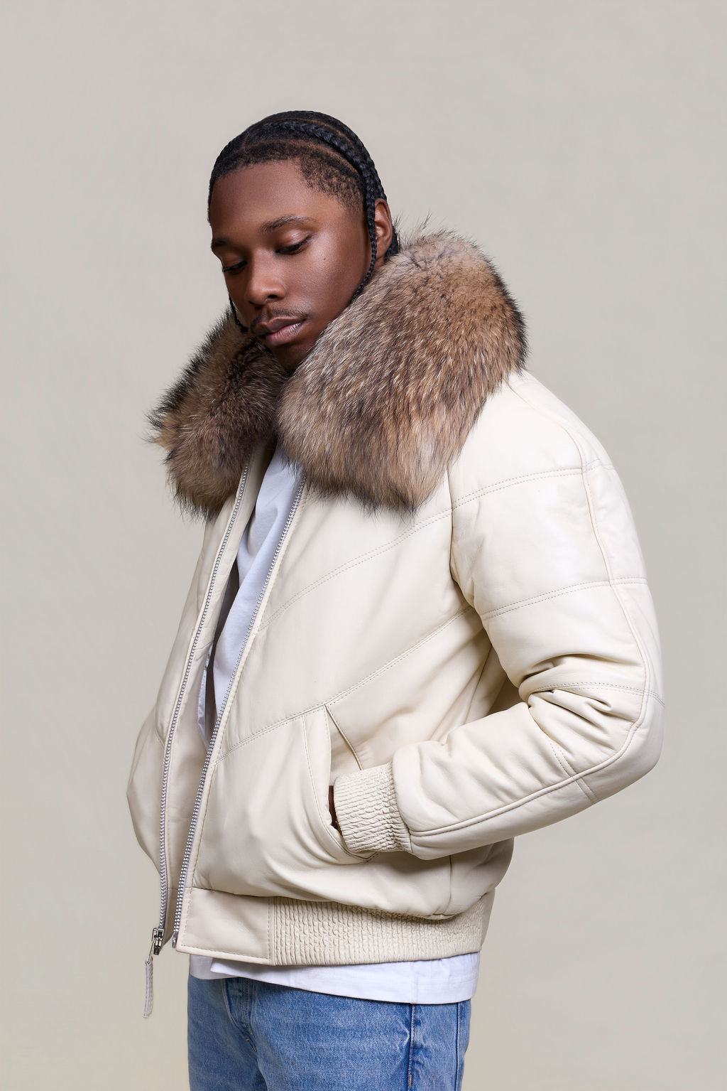 Men's V-Bomber Beige Premium Raccoon Collar [Beige/Raccoon]