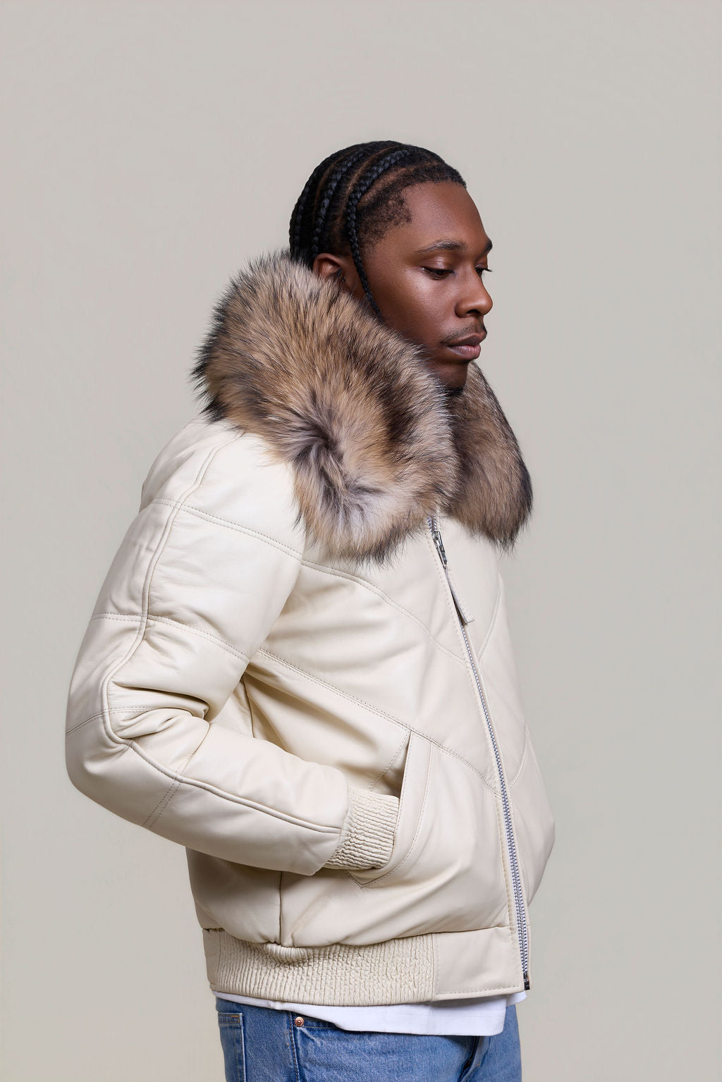 Men's V-Bomber Beige Premium Raccoon Collar [Beige/Raccoon]