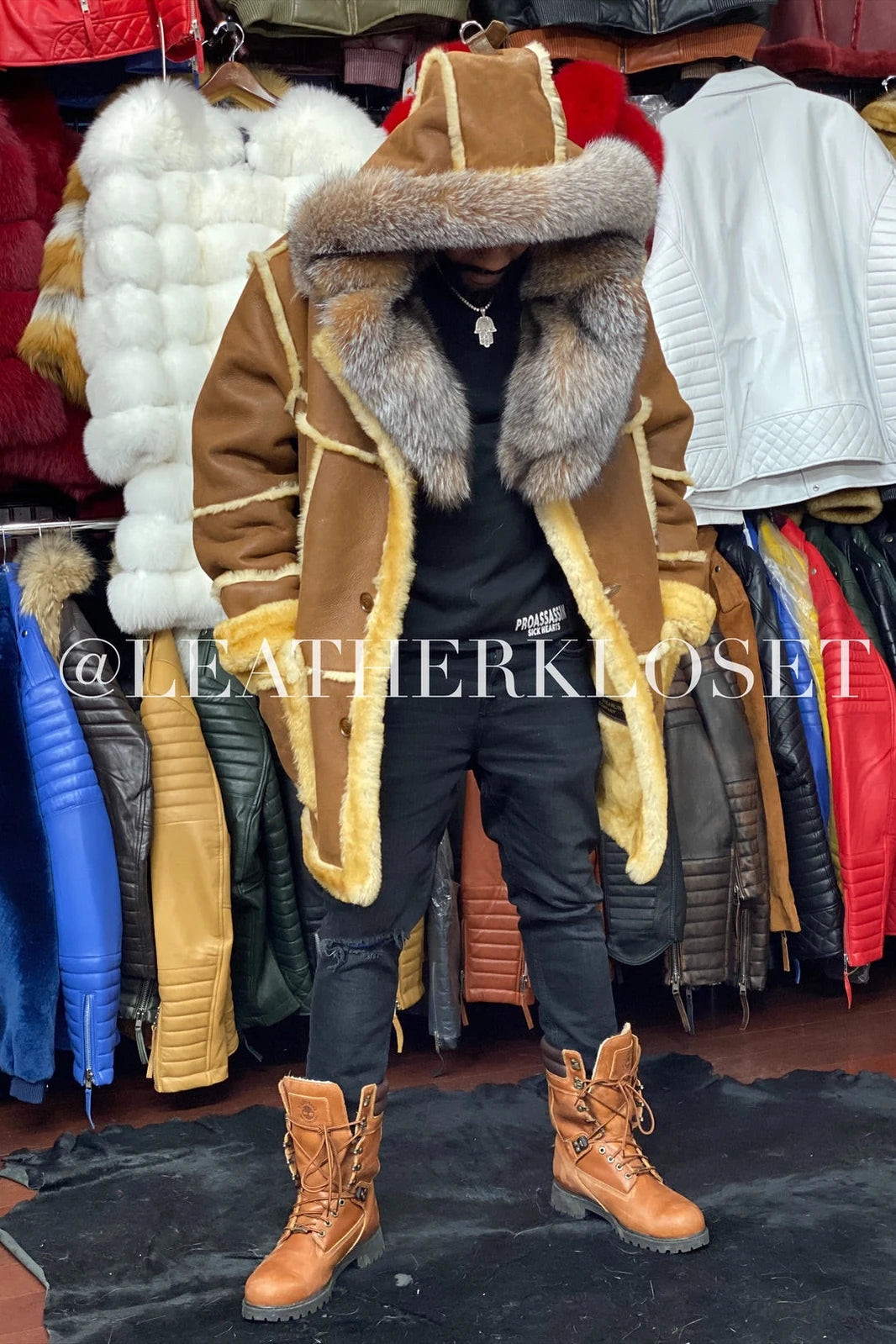 Men's Marlboro Shearling With Oversized Fox Collar