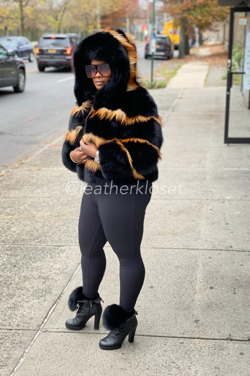 Women's Camille Fox Bomber Jacket With Hood [Black]