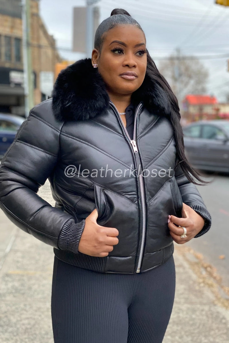 Women's V-Bomber Black Premium Fox Fur Collar [Black Fur]