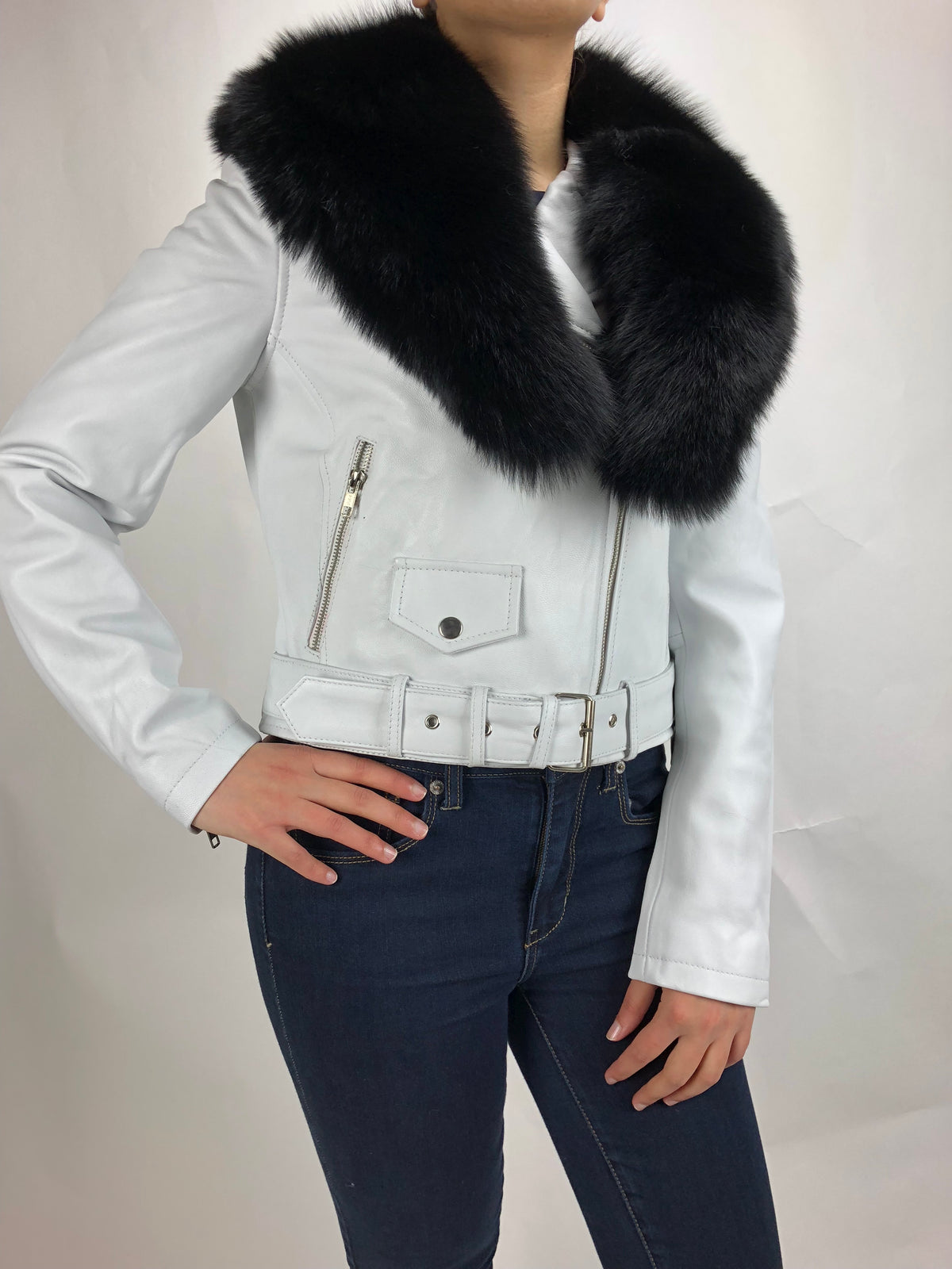 Women's Classic Biker White With Fox Collar [ SLIM FIT ]
