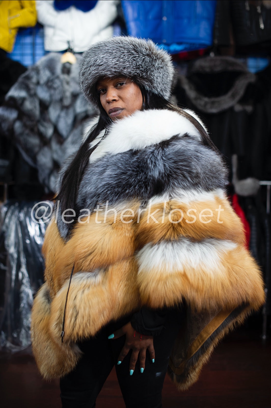 Women's Fox Fur Poncho Silver Fox