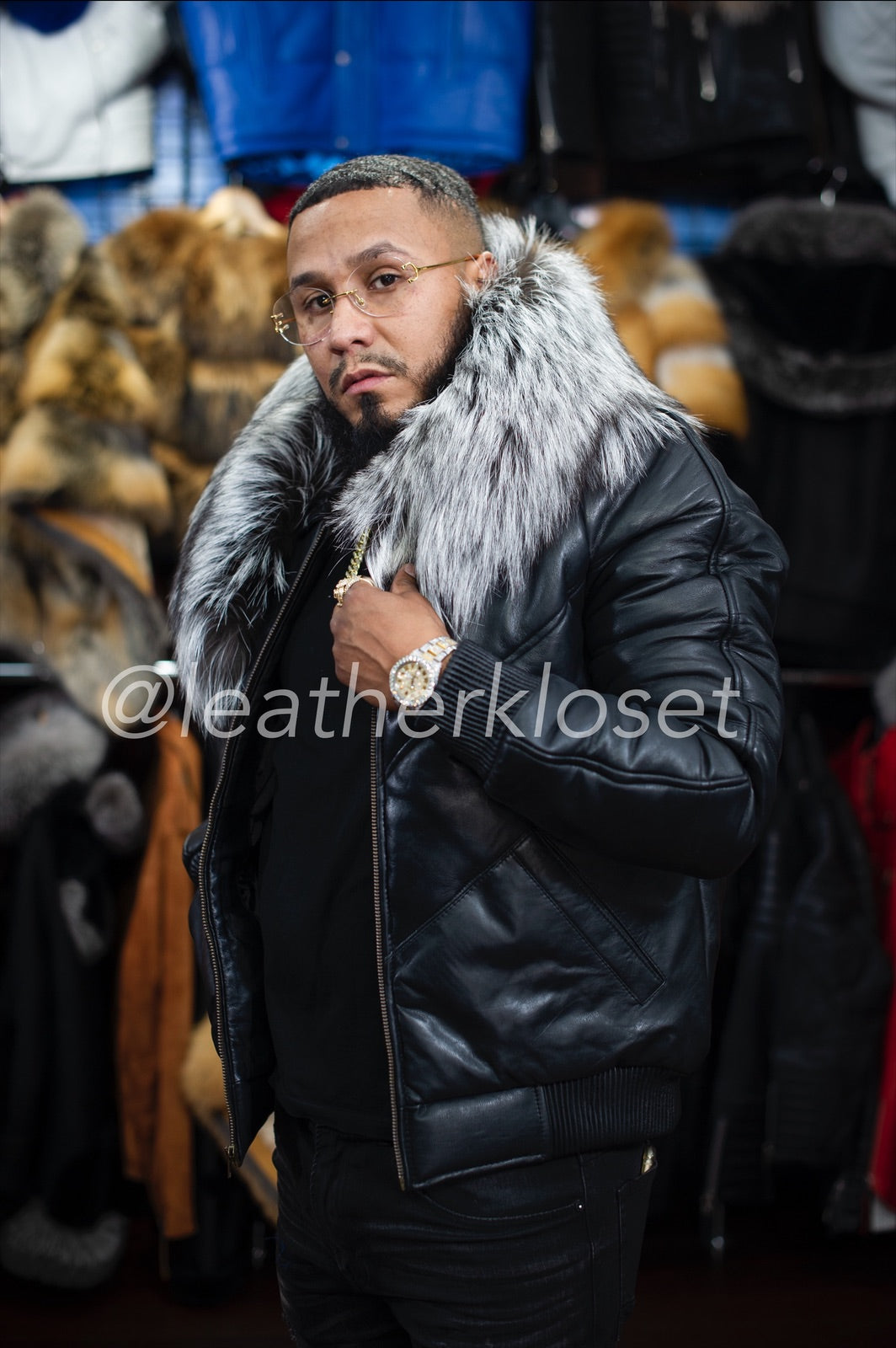 Men's V-Bomber Premium Fox Collar