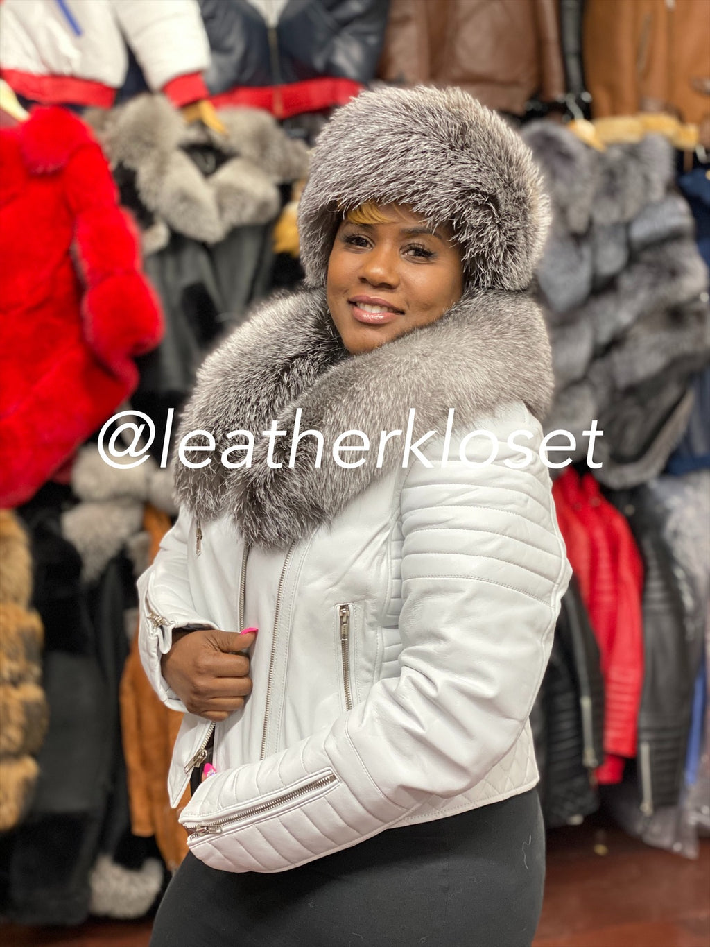 Women's Jay Biker White With Fox Collar [With Headband]