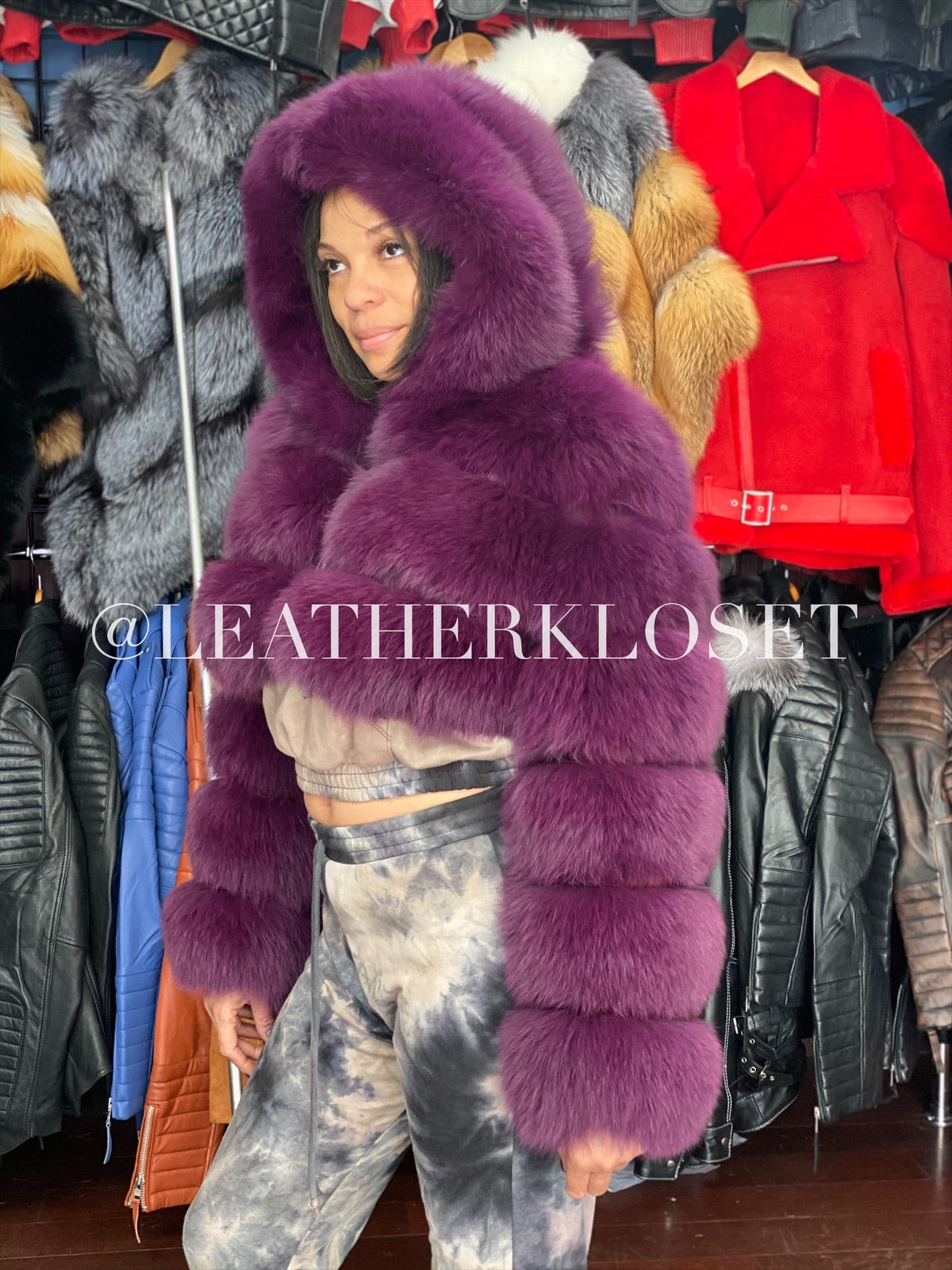 Women's Crop Fox Bomber With Hood [Purple]