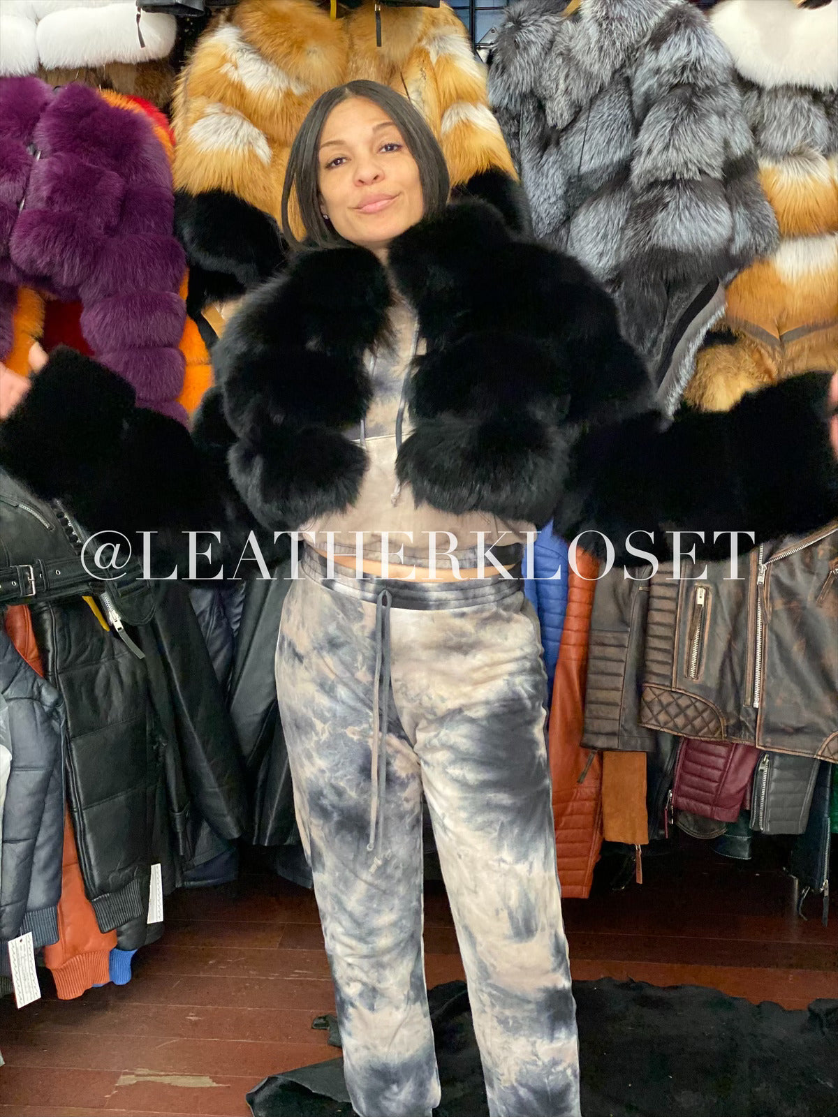 Women's Crop Fox Bomber [Black]