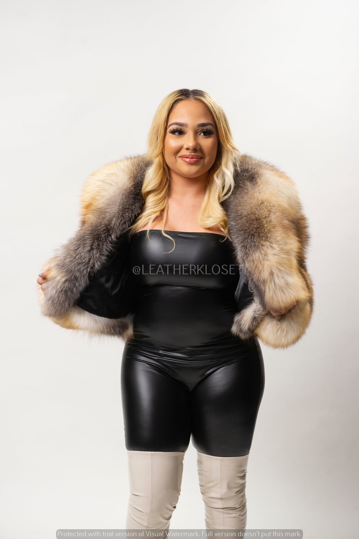 Women's Charlotte Crop Fox Bomber [Cross Fox]