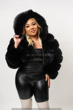 Women's Crop Fox Bomber With Hood [Black]