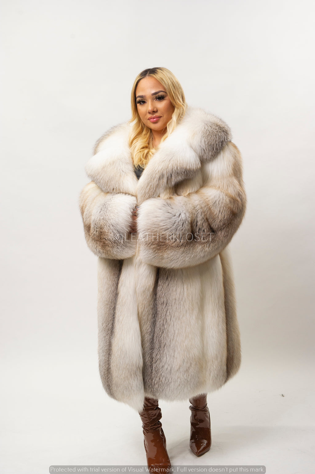 Women's Caramel Swirl Fox Coat