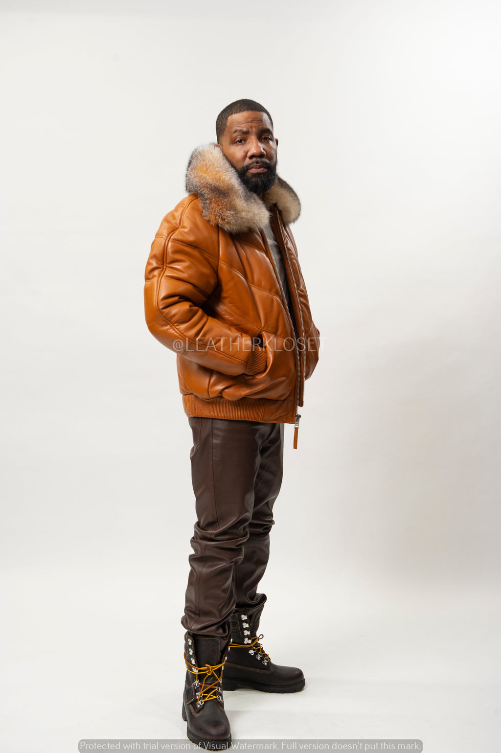 Men's V-Bomber Saddle Brown Premium Fox Collar [Crystal Fox]