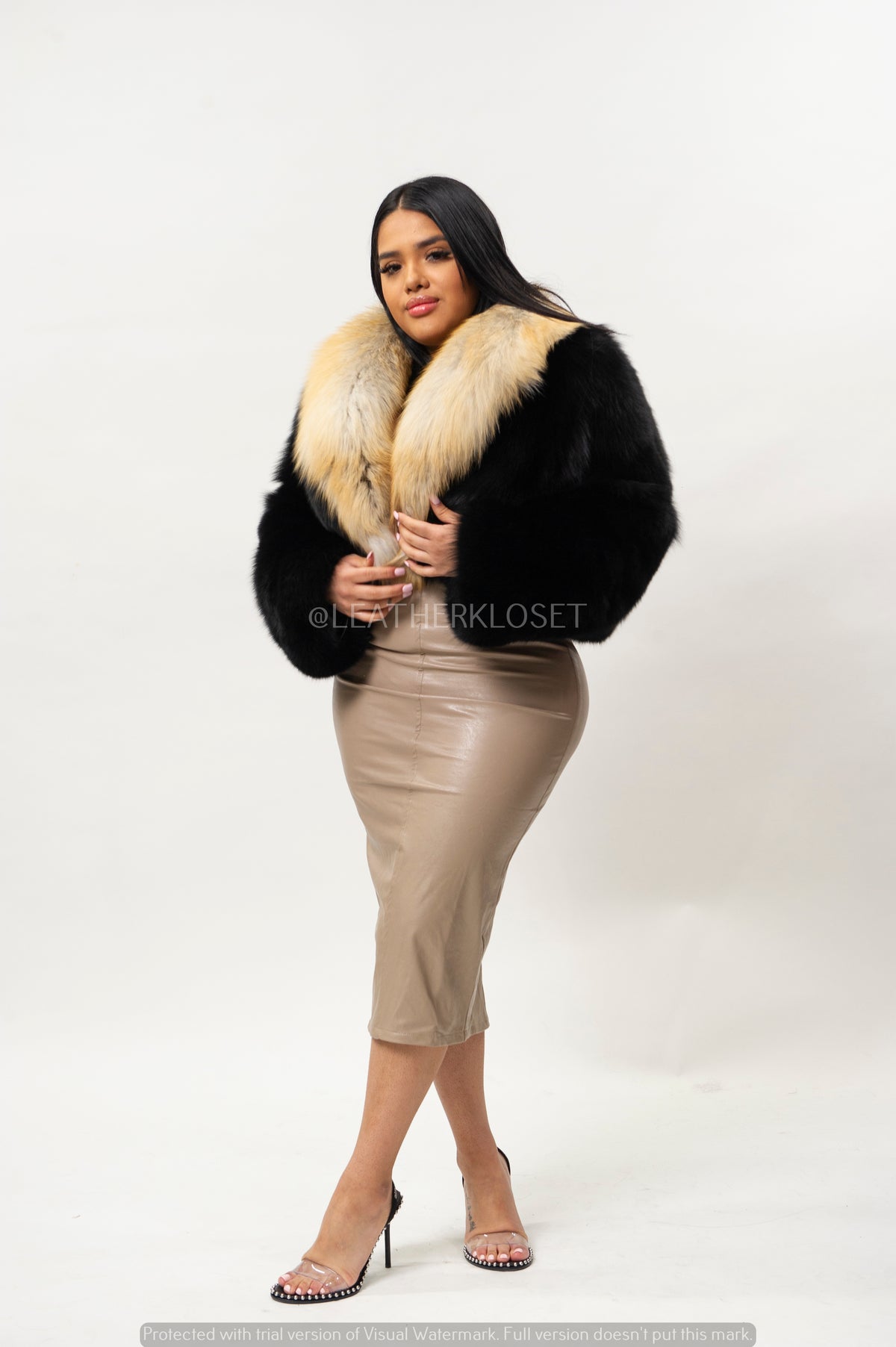 Women's Charlotte Crop Fox Bomber [Black/Gold]