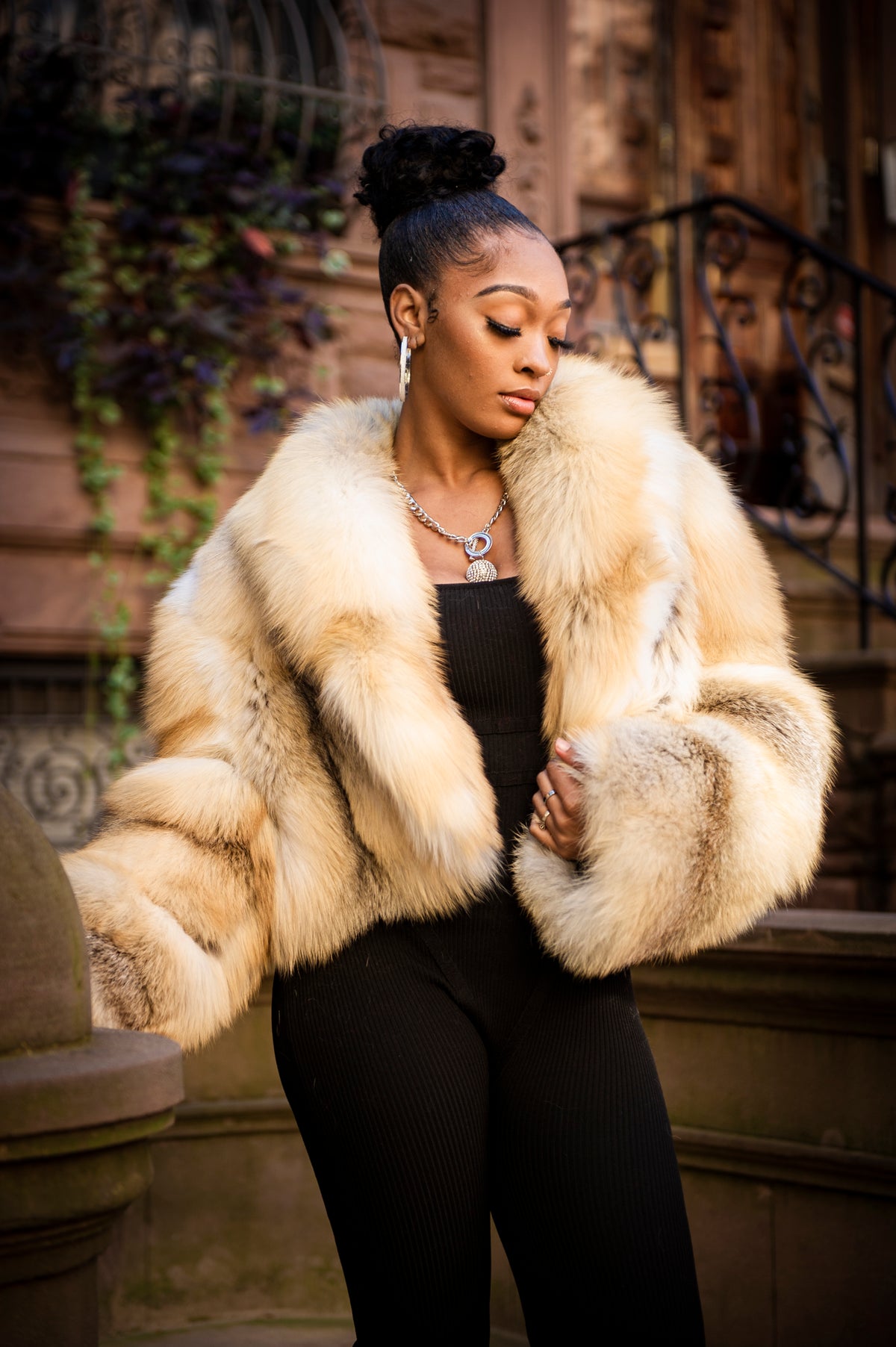 Women's Charlotte Crop Fox Bomber [Gold]