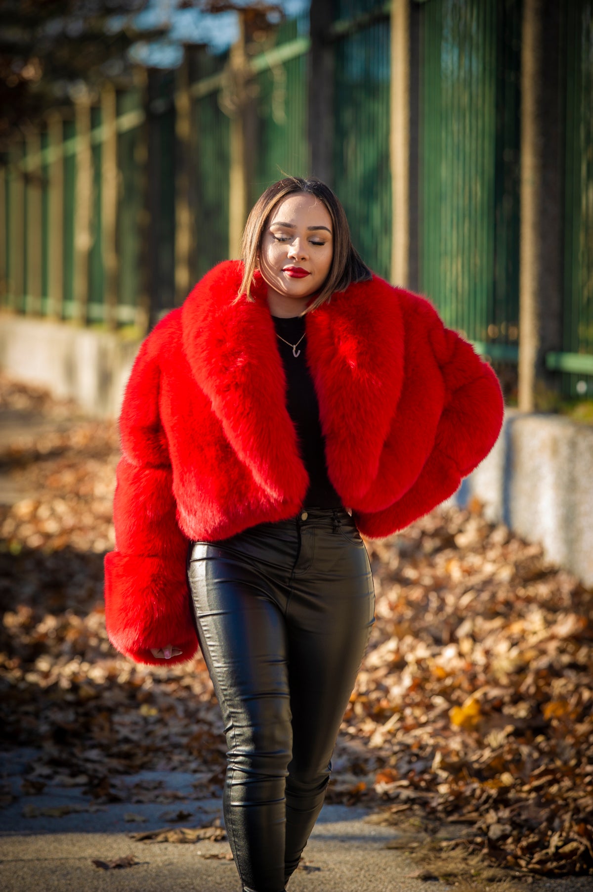 Women's Charlotte Crop Fox Bomber [Red]