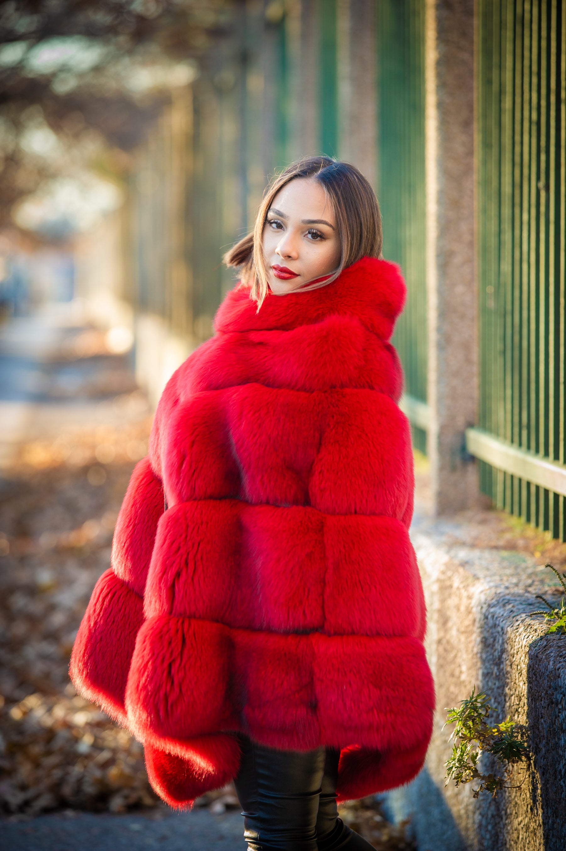 Women's Fox Fur Poncho [Red] – LeatherKloset