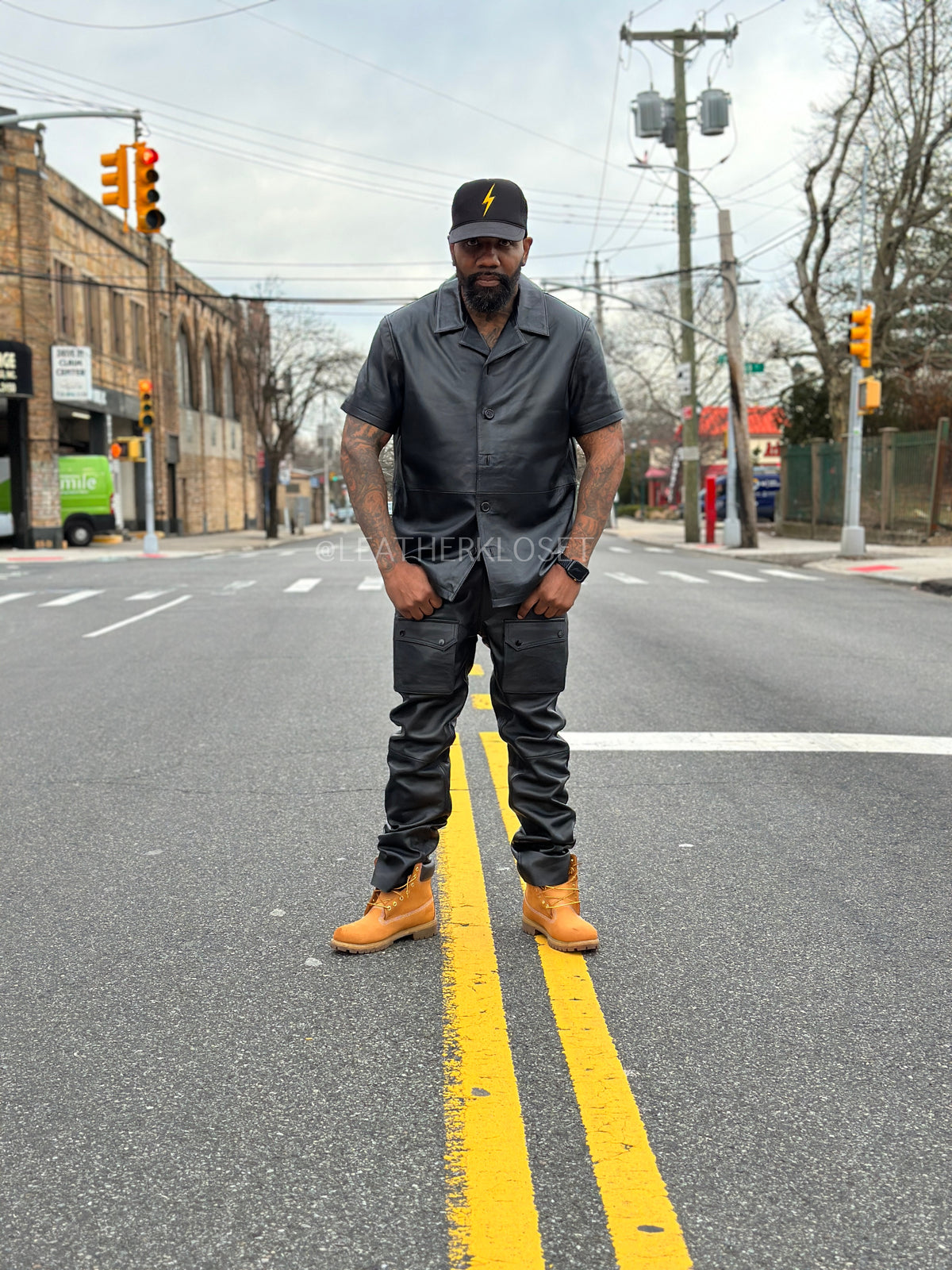 Men's Luka Leather Short Sleeve Shirt And Cargo Pants Set [Black]