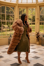 Women's Femina Fox Coat [Coffee]