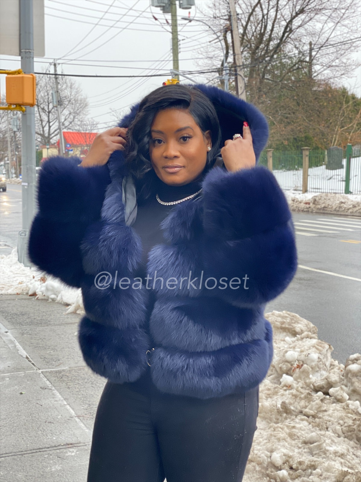 Women's Ava Fox Bomber Jacket With Hood [Navy]