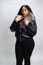 Women's V-Bomber Black Premium Fox Fur Collar [Silver Fur]